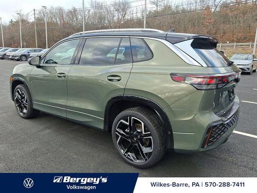 2026 Volkswagen Tiguan 2.0T SEL R-Line 4MOTION