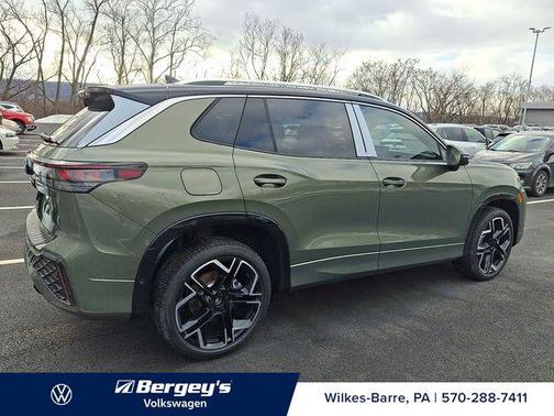 2026 Volkswagen Tiguan 2.0T SEL R-Line 4MOTION