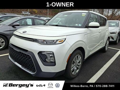 Snow White Pearl 2021 Kia Soul LX