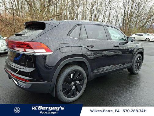 2026 Volkswagen Atlas Cross Sport 2.0T SE w/Technology 4MOTION