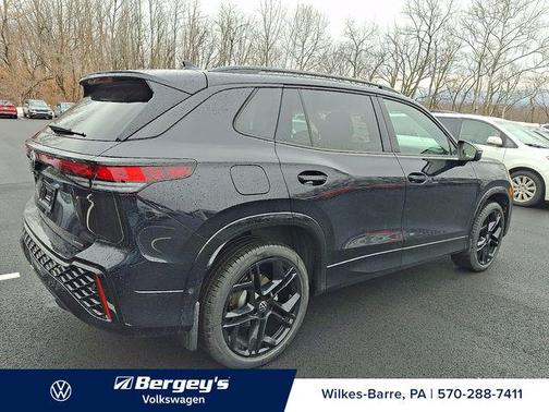 2026 Volkswagen Tiguan 2.0T SE R-Line Black 4MOTION