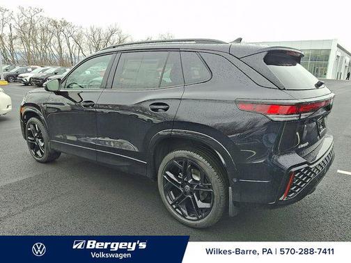 2026 Volkswagen Tiguan 2.0T SE R-Line Black 4MOTION
