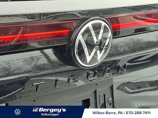2026 Volkswagen Tiguan 2.0T SE R-Line Black 4MOTION
