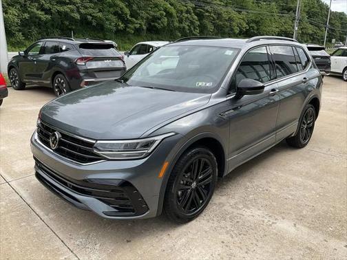 2022 Volkswagen Tiguan 2.0T SE R-Line Black 4MOTION