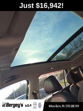 Moss Green 2019 Volkswagen Tiguan 2.0T SE 4MOTION