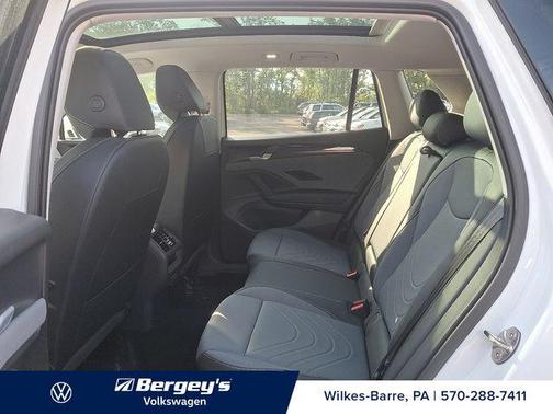 2025 Volkswagen Tiguan 2.0T SE 4MOTION