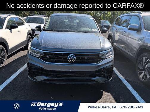 Platinum Gray Metallic 2024 Volkswagen Tiguan 2.0T SE R-Line Black 4MOTION