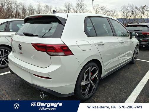 2026 Volkswagen Golf GTI 2.0T SE DSG