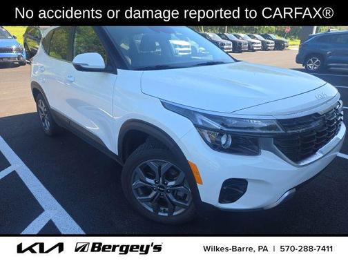 Snow White Pearl 2024 Kia Seltos S