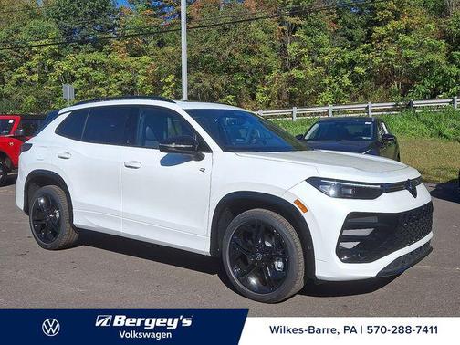 2025 Volkswagen Tiguan 2.0T SE R-Line Black 4MOTION