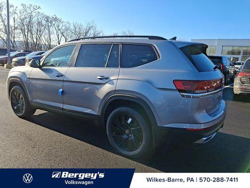 2026 Volkswagen Atlas 2.0T SE w/Technology 4MOTION