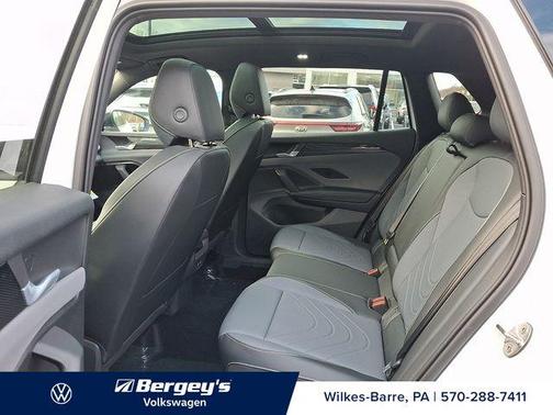 2026 Volkswagen Tiguan 2.0T SE R-Line Black 4MOTION