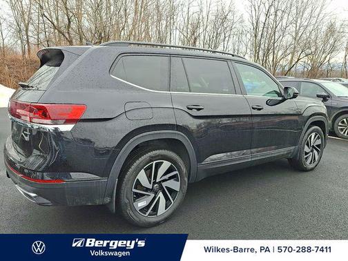 2026 Volkswagen Atlas 2.0T SE w/Technology 4MOTION