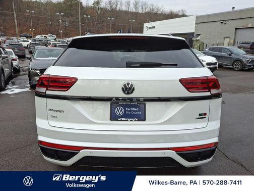 2025 Volkswagen Atlas Cross Sport 2.0T SEL