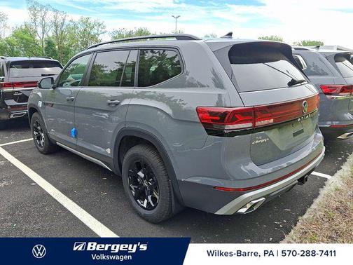 pure gray 2026 Volkswagen Atlas Peak Edition