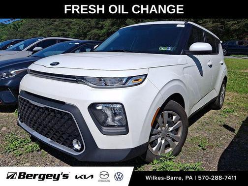 Snow White Pearl 2020 Kia Soul LX