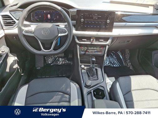 2025 Volkswagen Taos 1.5T SEL