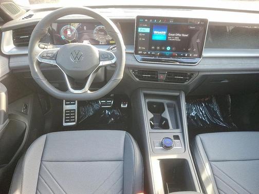 2025 Volkswagen Tiguan 2.0T SE R-Line Black 4MOTION