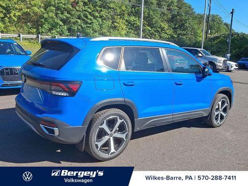 2025 Volkswagen Taos 1.5T SEL