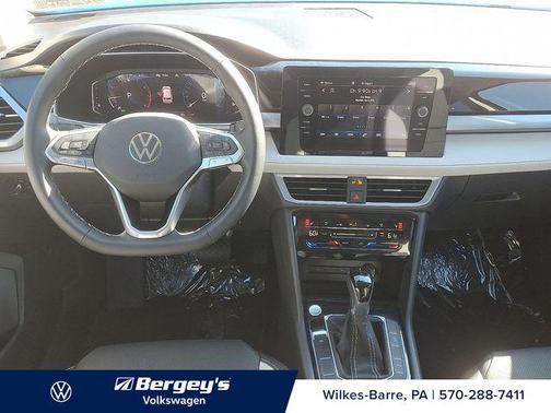 2025 Volkswagen Taos 1.5T SEL