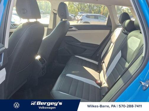 2025 Volkswagen Taos 1.5T SEL
