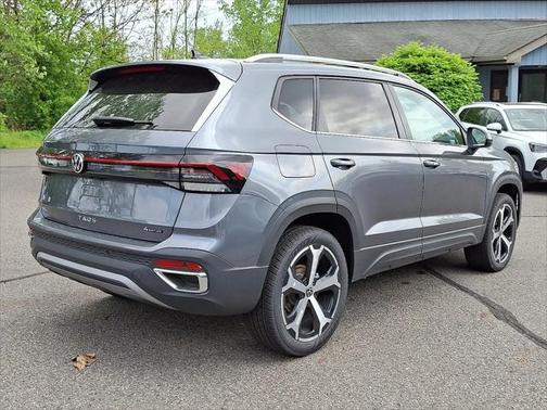 2025 Volkswagen Taos 1.5T SEL