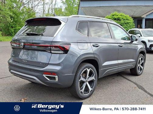 2025 Volkswagen Taos 1.5T SEL