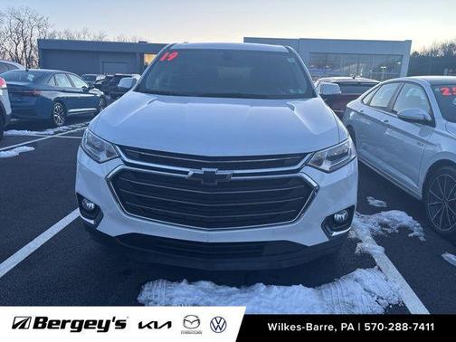 2019 Chevrolet Traverse LT Cloth