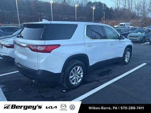 2019 Chevrolet Traverse LT Cloth