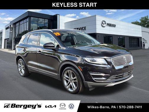 Infinite Black Metallic 2019 Lincoln MKC Reserve