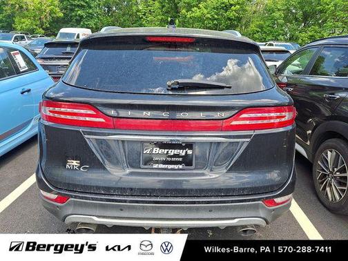 Infinite Black Metallic 2019 Lincoln MKC Reserve