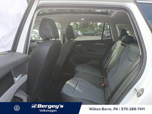 2025 Volkswagen Tiguan 2.0T SE 4MOTION