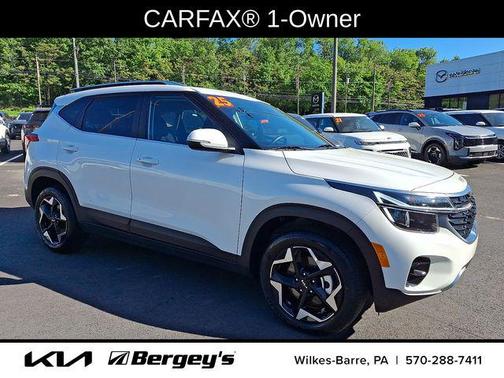 Snow White Pearl 2025 Kia Seltos EX