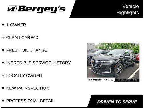 Mosaic Black Metallic 2022 Chevrolet Traverse LT Leather