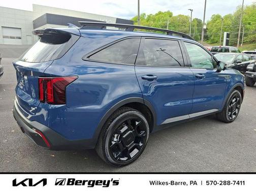 Midnight Lake Blue 2025 Kia Sorento SX