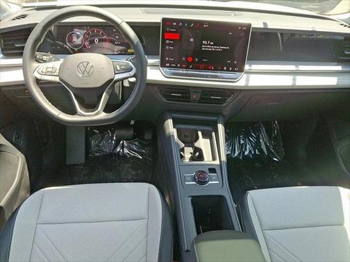2025 Volkswagen Tiguan 2.0T SE 4MOTION