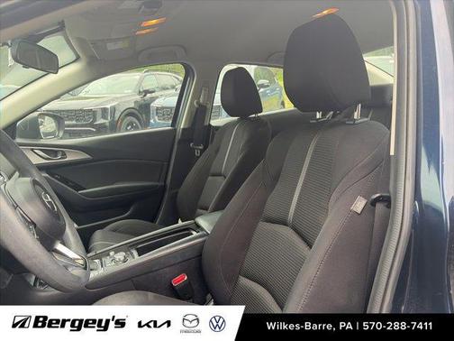 Deep Crystal Blue Mica 2017 Mazda Mazda3 Sport