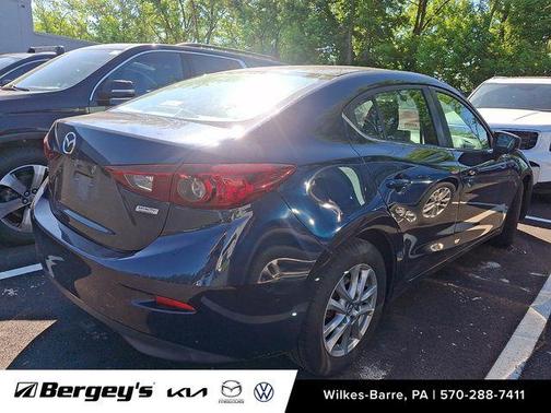 Deep Crystal Blue Mica 2017 Mazda Mazda3 Sport
