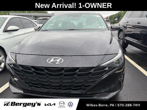 Phantom Black 2023 Hyundai ELANTRA HEV Blue