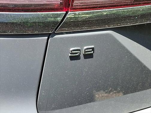 2025 Volkswagen Atlas 2.0T SE w/Technology 4MOTION