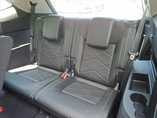 2025 Volkswagen Atlas 2.0T SE w/Technology 4MOTION