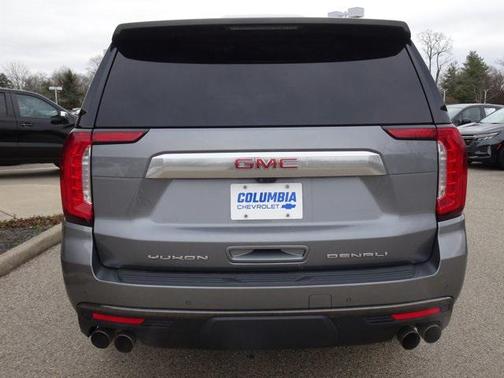 2022 GMC Yukon XL Denali