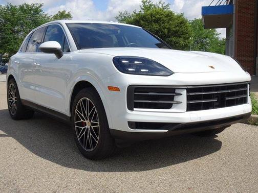 2024 Porsche Cayenne S