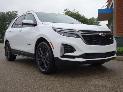 2022 Chevrolet Equinox FWD RS