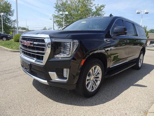 2021 GMC Yukon XL SLT