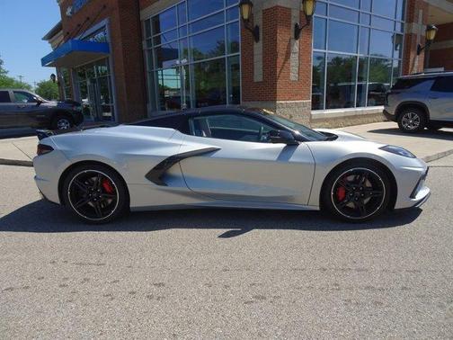 2022 Chevrolet Corvette Stingray w/3LT