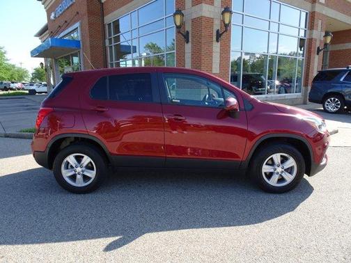 2022 Chevrolet Trax LS