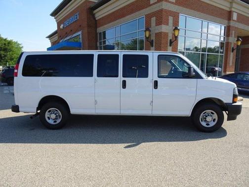 2024 Chevrolet Express 3500 RWD 3500 Extended Wheelbase LS