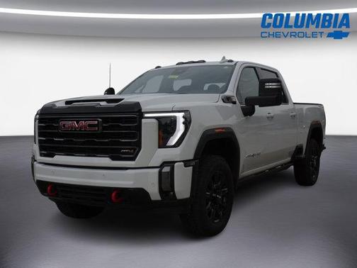 Summit White 2024 GMC Sierra 2500 AT4