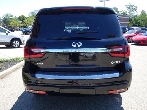 2022 INFINITI QX80 SENSORY AWD